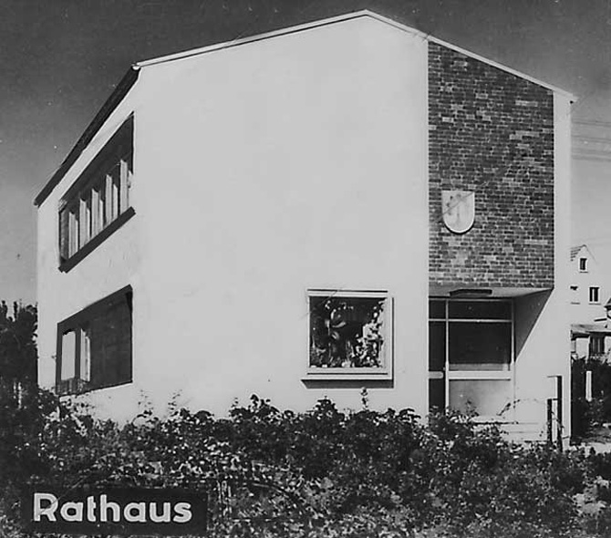 Ehemaliges Rathaus von Lindenholzhausen (ca. 1970)
