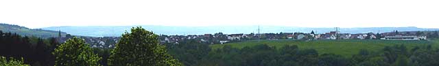 Blick auf Lindenholzhausen aus nordöstlicher Richtung (2007)